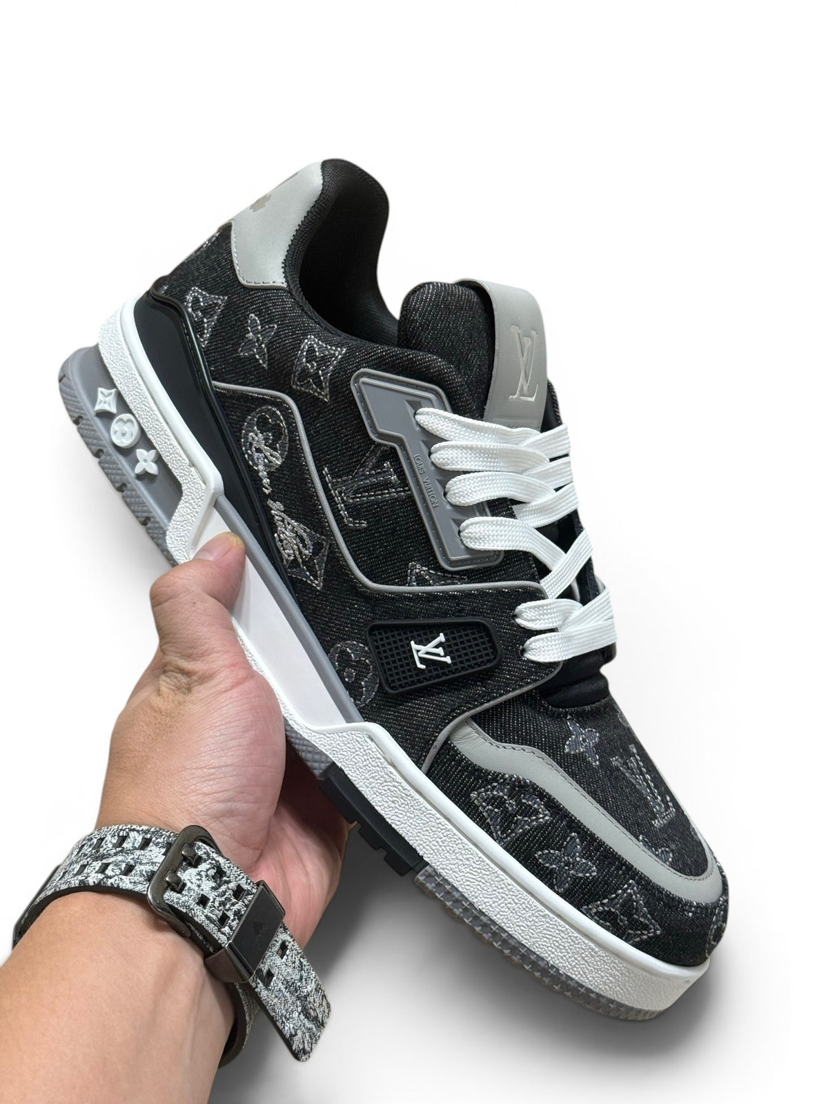 Louis Vuitton Trainer Sneakers