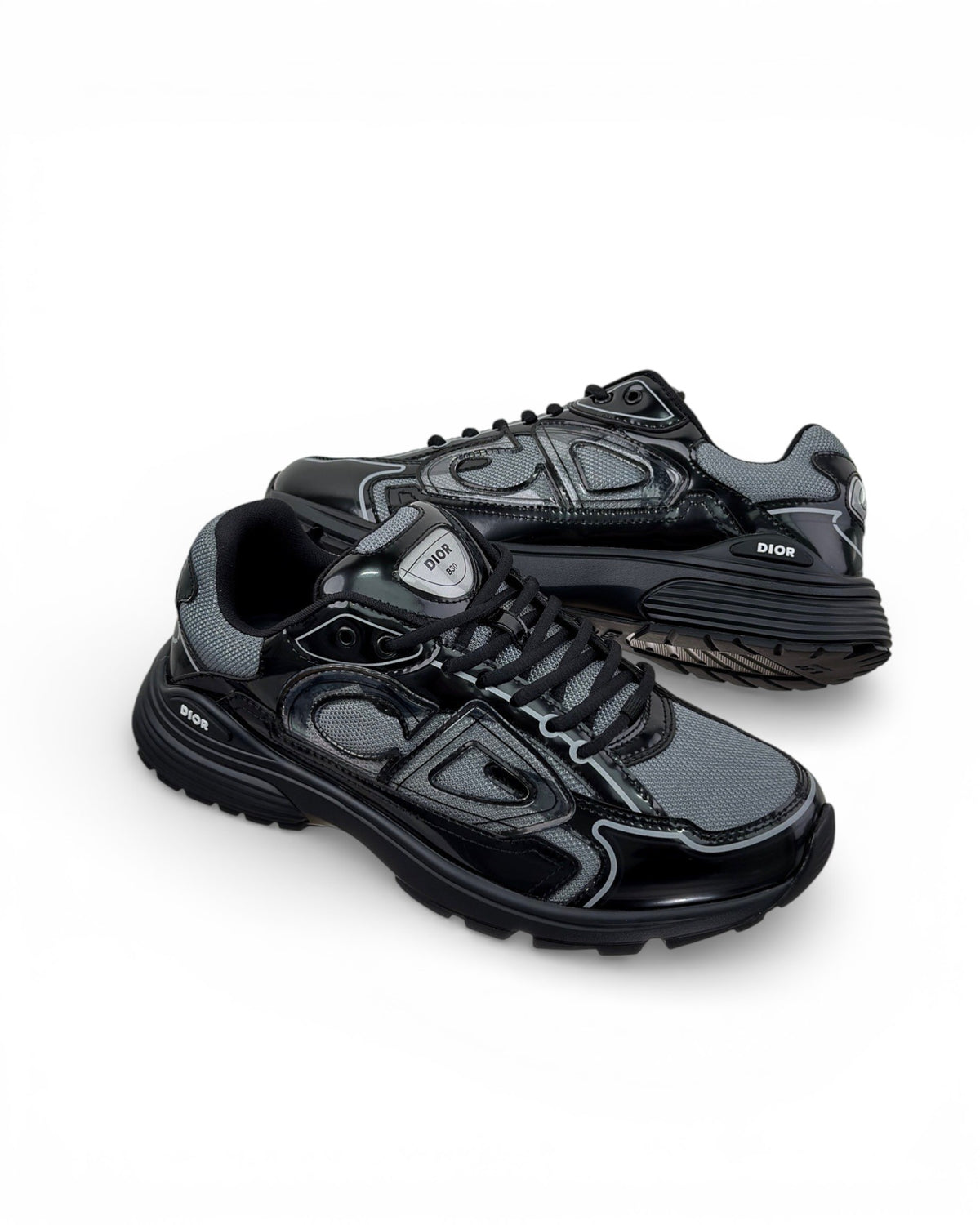 Louis Vuitton Runner Tactic Sneakers