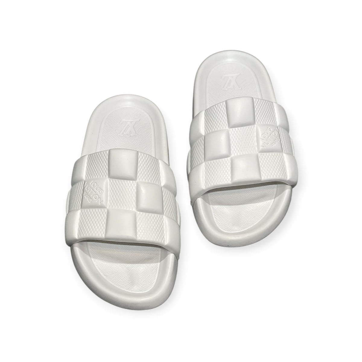 Louis Vuitton Waterfront Slipppers