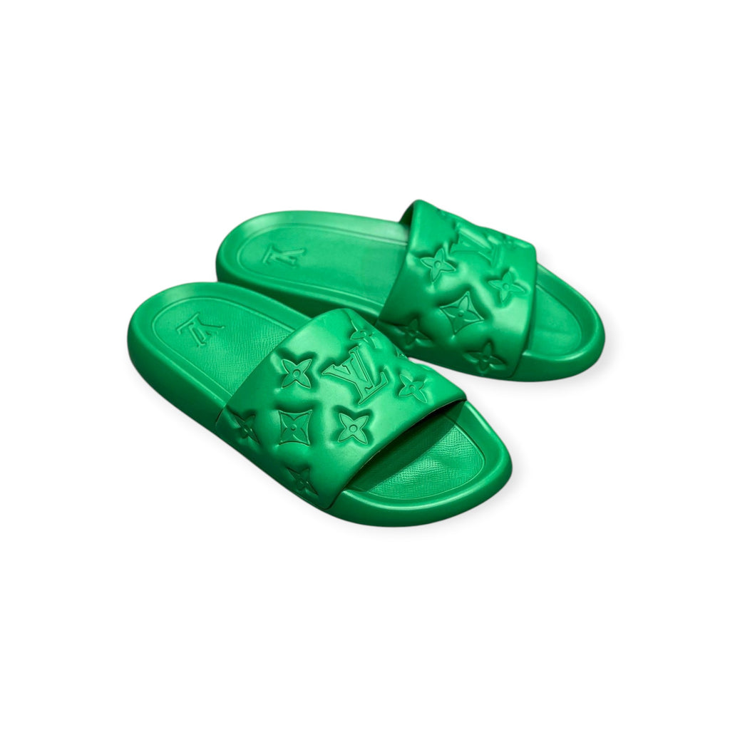 Louis Vuitton Waterfront Slipppers