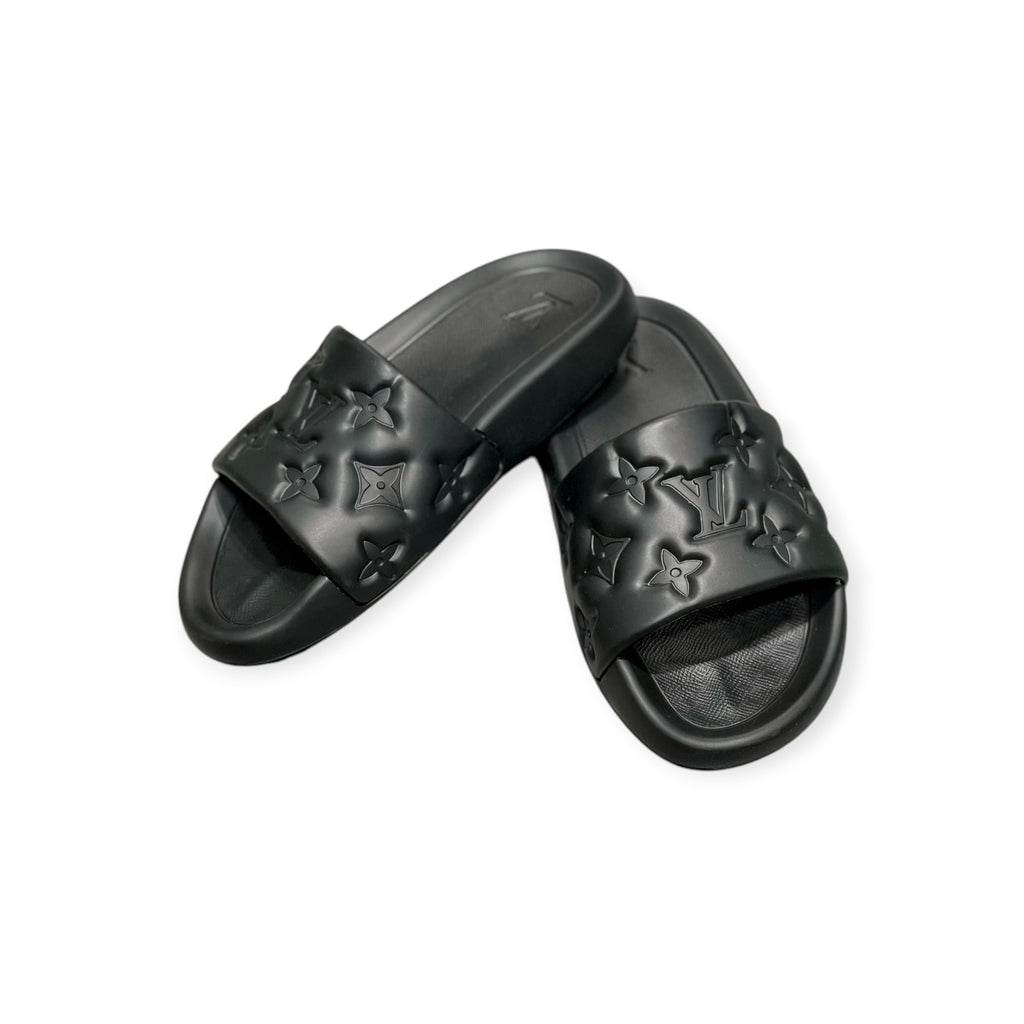Louis Vuitton Waterfront Slipppers