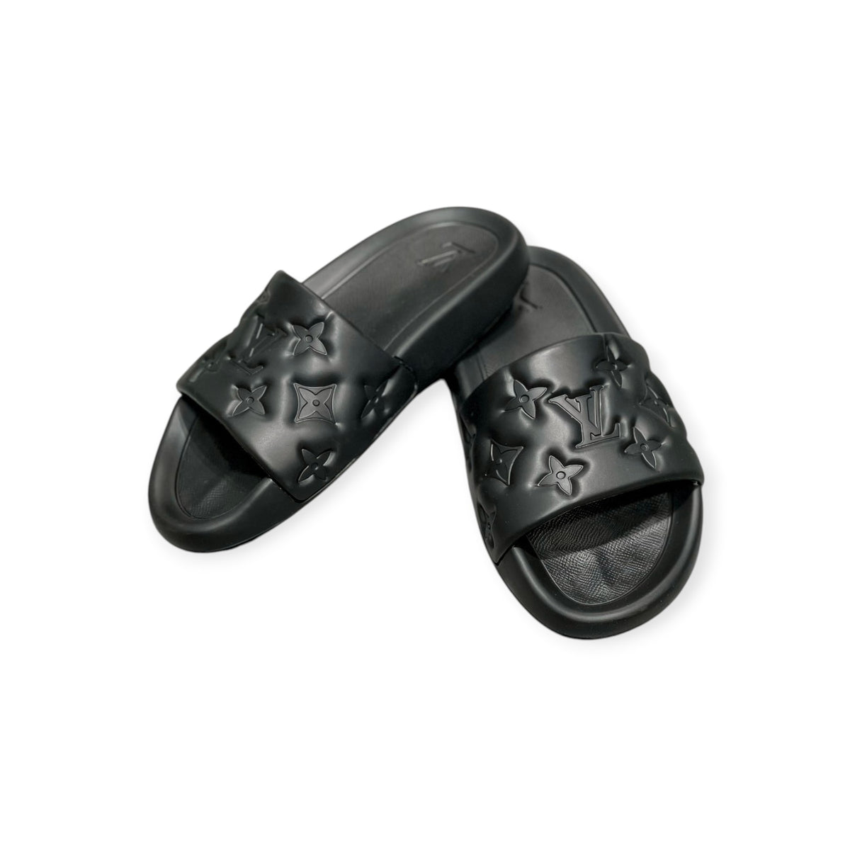 Louis Vuitton Waterfront Slipppers
