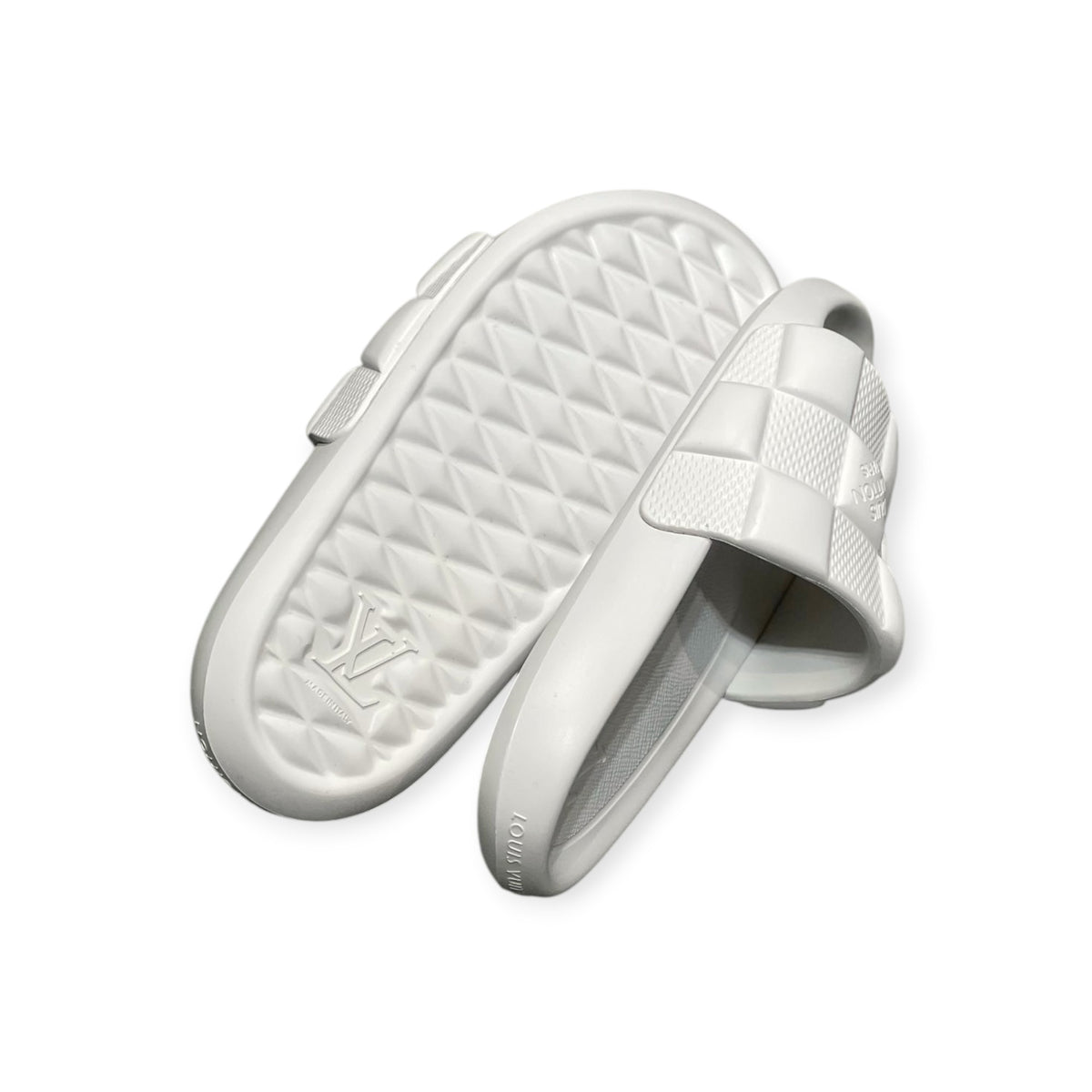 Louis Vuitton Waterfront Slipppers